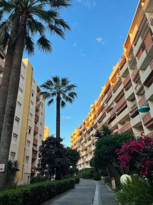 Superbe Appartement Vue Sur Mer ニース エクステリア 写真
